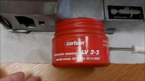 ЛАЙФХАК!!! РЕМОНТ швейной МАШИНЫ. Маховое колесо, тугой ход.