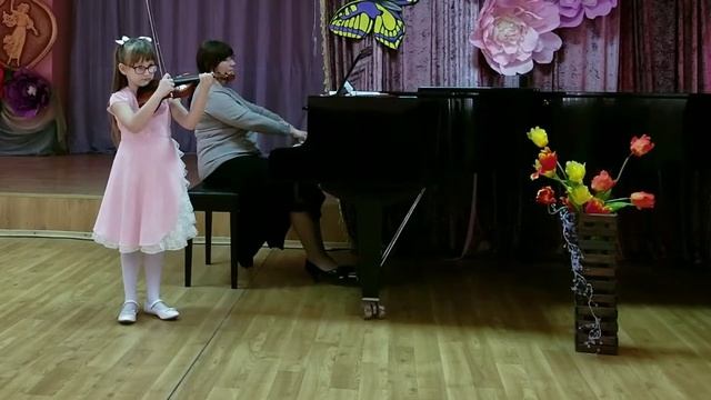 Добровольская Виктория. 8 лет. Скрипка 1й класс. смотреть онлайн