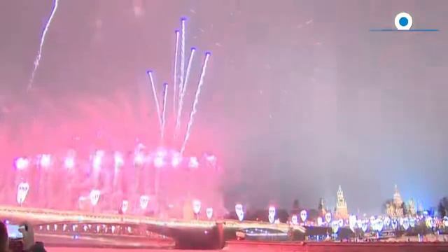 Как мир встретил Новый год: вокруг света за минуту смотреть онлайн