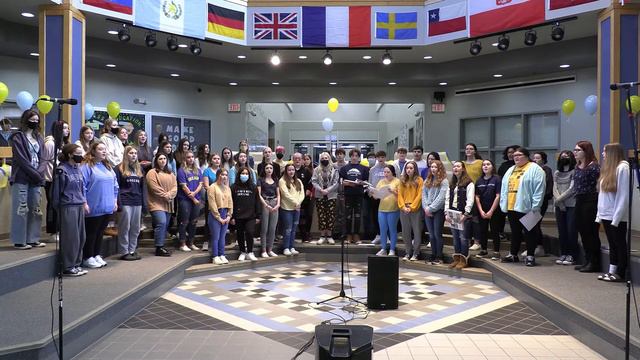 GANANDA SINGS FOR UKRAINE....4 CHORDS смотреть онлайн