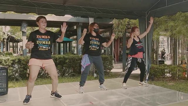 V3 Fri AM zumba at Atria Park by Zin Angel MT Camelia #tatakizasfamily 042922 смотреть онлайн