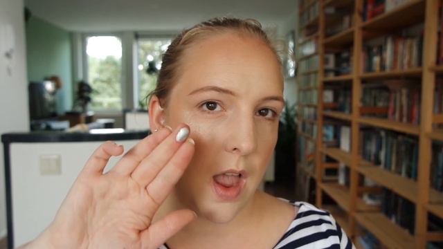 ESSENCE FALL/ WINTER 2019 // New in, First Impression and Swatches + a Surprise смотреть онлайн