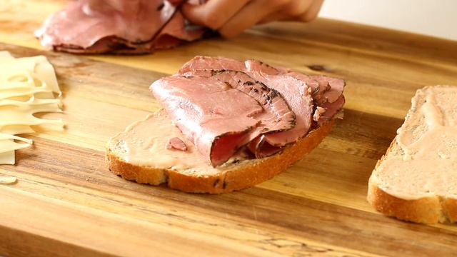 ПОПРОБУЙТЕ не пожалеете! ? Сэндвич Рубен с Русским соусом (РЕЦЕПТ привезен ИЗ АМЕРИКИ!) смотреть онлайн