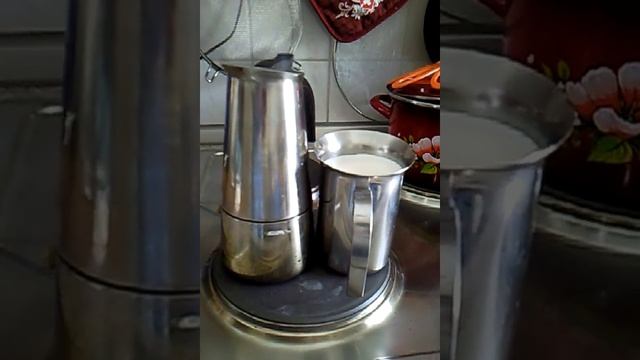 my dancing espresso cooker and milk pot смотреть онлайн