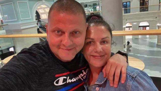 ТРЕБА БАЧИТИ! Валерій ЗАЛУЖНИЙ показав СВОЮ ДРУЖИНУ ТА ДОНЬОК! Привітання до сліз... смотреть онлайн