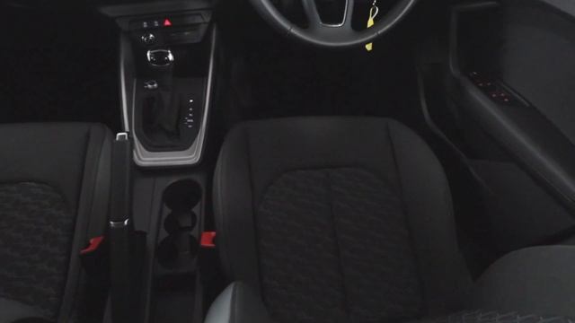 Audi A1 EJ20FDA смотреть онлайн