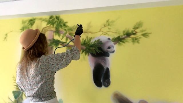 Роспись стен "Панды" Аэрография г. Полтава. Детская больница, отделение онкологии. смотреть онлайн