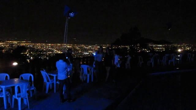 Night life in Cali, Colombia (Ночная жизнь в Кали, Колумбия) смотреть онлайн