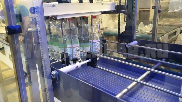 Новинка! Высокопроизводительная прямоточная машина для упаковки ПЭТ 0.5-1.5, 2 литра. Упаковка квас смотреть онлайн