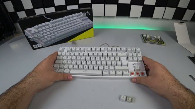 Белое совершенство Xtrfy K4 TKL RGB White ? Обзор и тест механической клавиатуры #Vladyushko смотреть онлайн