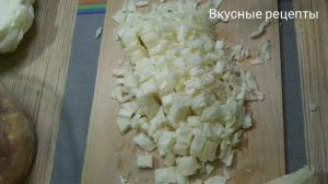Готовлю часто такую капусту!Тушёная капуста с куриными бедрами!