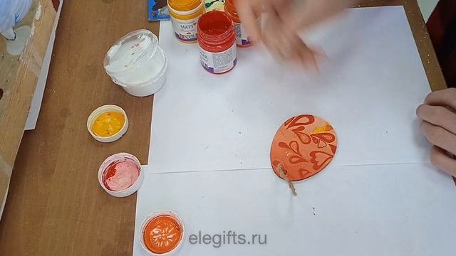 Мастер-класс по росписи изделия из фанеры. Роспись пасхальной подвески. смотреть онлайн