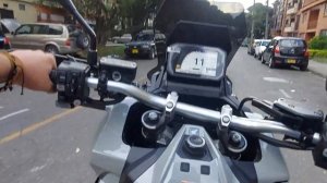 HONDA XADV 750 2022 UNA CHI***   DE MOTO / ME PARA LA POLICIA ??