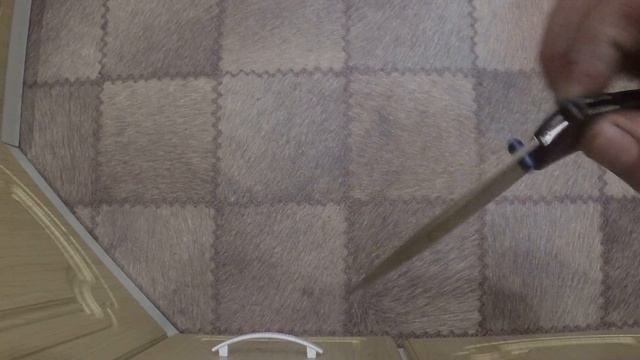 Bugout из G10,клинок из CPM S90V,твердость 61-62 HRc смотреть онлайн