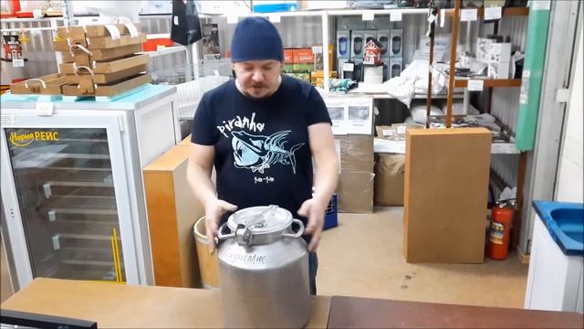 Фляга алюминиевая. Как выбрать флягу? Фляга для молока, меда. Небольшая фляга, бидон на 18 литров смотреть онлайн