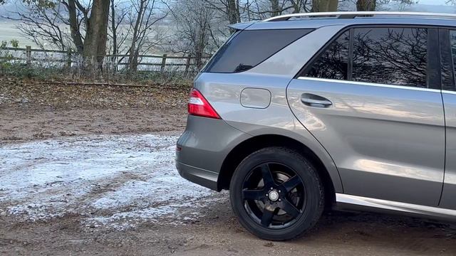 Mercedes-Benz M Class 2.1 ML250 BlueTEC AMG Sport G-Tronic 4WD Euro 6 (s/s) 5dr смотреть онлайн