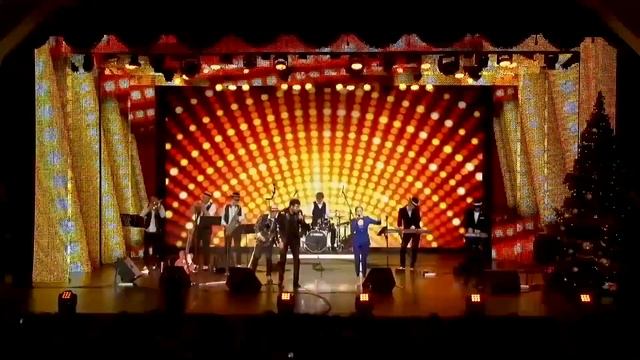 Хиты в стиле Америки 20 х исполняет кавер Гетсби Оркестр г. Москва смотреть онлайн