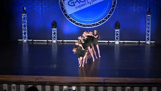 Rain Dance смотреть онлайн