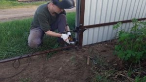 Распашные ворота своими руками