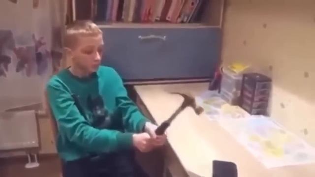 Тест противоударного чехла смотреть онлайн