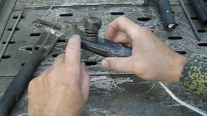 Самодельный универсальный держатель электродов