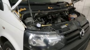 VW T5 2.0 TDI 2014 горит лампа давления масла, замер давления.