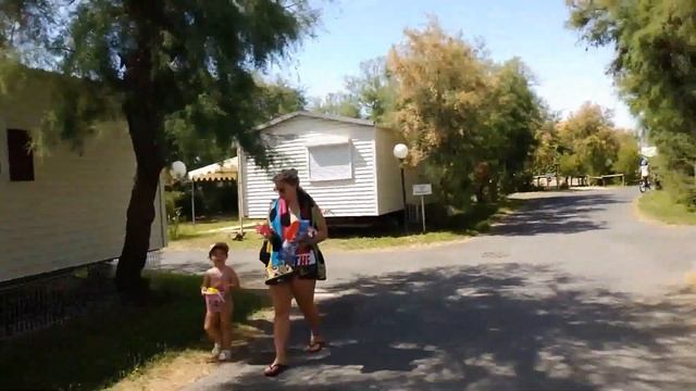 Отдых на берегу Франции. Дёшево и классно . смотреть онлайн
