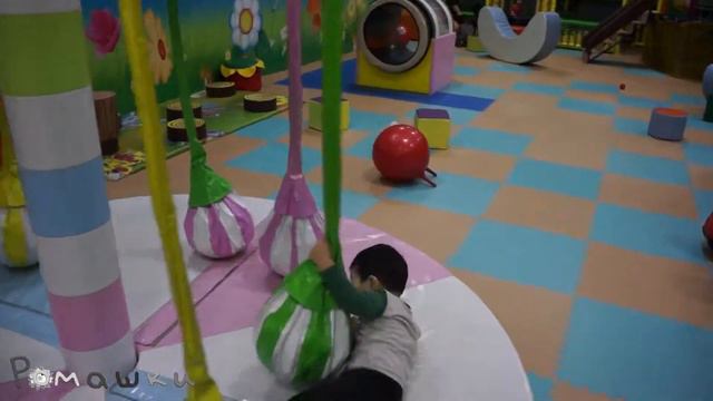 Идем в детский развлекательный центр "Планета Kid's" смотреть онлайн