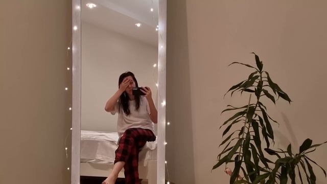 ТРИО НА ПРОГУЛКЕ✨️🌳РАДУЮСЬ УСПЕХАМ И МЕНЯЮ РЕЖИМ🥰🫶 смотреть онлайн