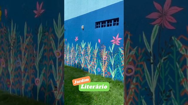 🌸✨ Fiquei chocada com esse incrível Jardim Literário! Um espaço encantador para leitura e arte! 📚🎨 смотреть онлайн