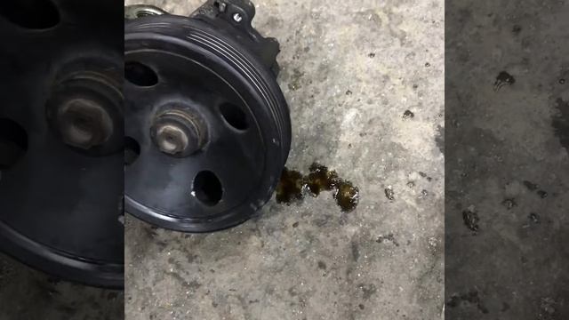 S500 W220 M113  снять насос ГУРа