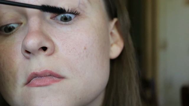 Тушь Spider lash от Flormar (Флормар) / продукция фирмы Юнайс (Unice) смотреть онлайн