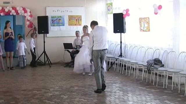 Танец жениха и невесты(лучший) смотреть онлайн