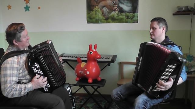 ОДИНОКАЯ ВЕТКА СИРЕНИ смотреть онлайн