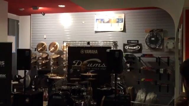 Миша Козодаев. Красноярск. Мир музыки. 3.11.2016 смотреть онлайн