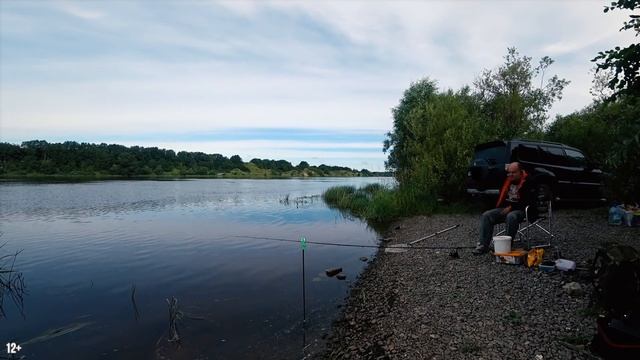 Рыбалка на реке Волхов: ловим леща на фидер на опарыша [12+] смотреть онлайн