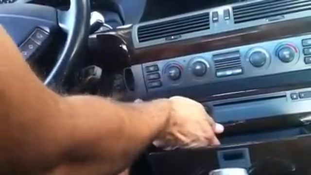 HOW TO REMOVE BMW E65/66 ASK UNIT in 10 secs! easy&safe смотреть онлайн