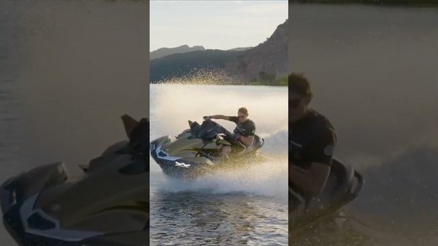 Serious question, though. Where would you take the #JetSki Ultra 310LX first? The lake or the ocean смотреть онлайн