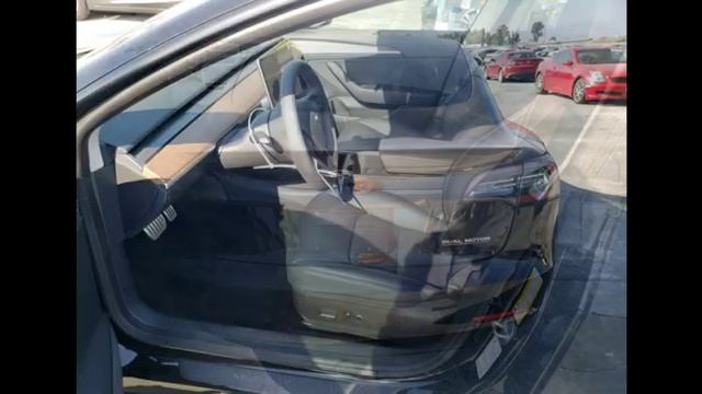 5YJ3E1EC8PF384743 Tesla
Model 3 2023