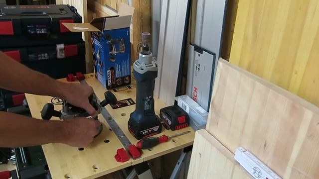 Аккумуляторная прямая шлифмашина GGS 18 V-LI. Небольшой обзор.