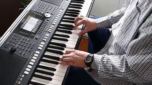 "Притяжения больше нет" – Меладзе – Yamaha PSR-S950 смотреть онлайн