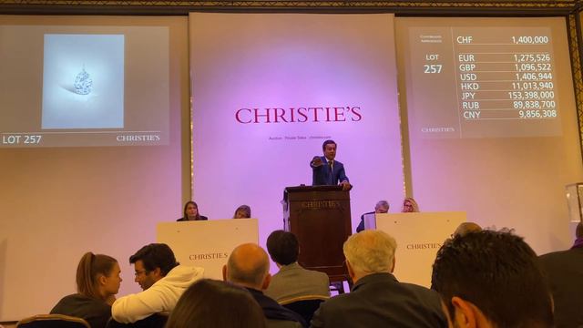 40.18ct Pear Brilliant Diamond D VS1 Full Auction at Christie's Geneva (Lot 257, Sale Highlight) смотреть онлайн