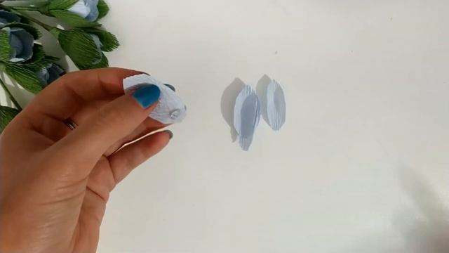 БУТОНЫ ИЗ ГОФРИРОВАННОЙ БУМАГИ | DIY смотреть онлайн