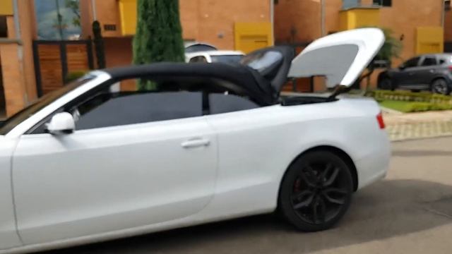 Audi A5 Cabrio . 2015. Auto. смотреть онлайн