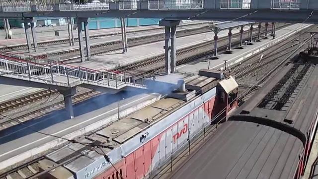 ТЭМ18ДМ-599 отправляется резервом смотреть онлайн