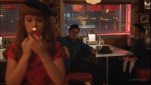 МОМЕНТЫ С БЕТТИ КУПЕР 6 СЕЗОН/MOMENTS WITH BETTY COOPER 6s смотреть онлайн