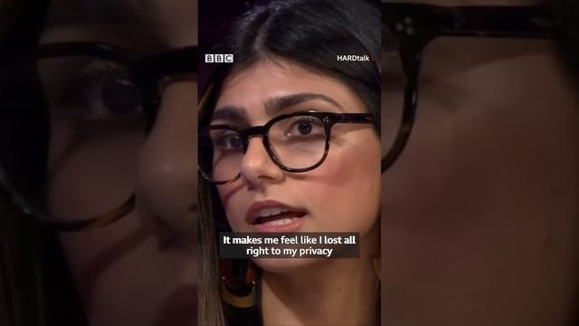 Mia Khalifa Talks About Her Adult Film Industry Experience смотреть онлайн