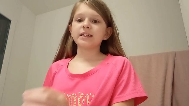видио как я одеваю серёжки:° смотреть онлайн
