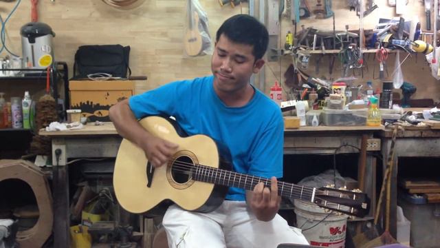 Wiroon Songbundit Custom Guitar смотреть онлайн