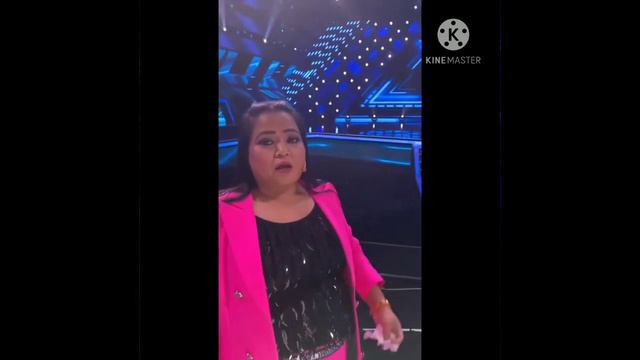 Fara khan and malaika hindi to urdu translation game funny video 😂 🤣 смотреть онлайн